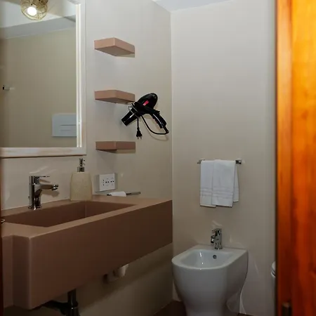 Tiscali דורגלי