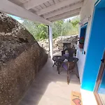 بيت ضيافة Tiscali 4*
