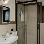 Tiscali بيت ضيافة