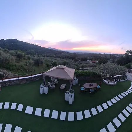 Tiscali Πανσιόν 3*